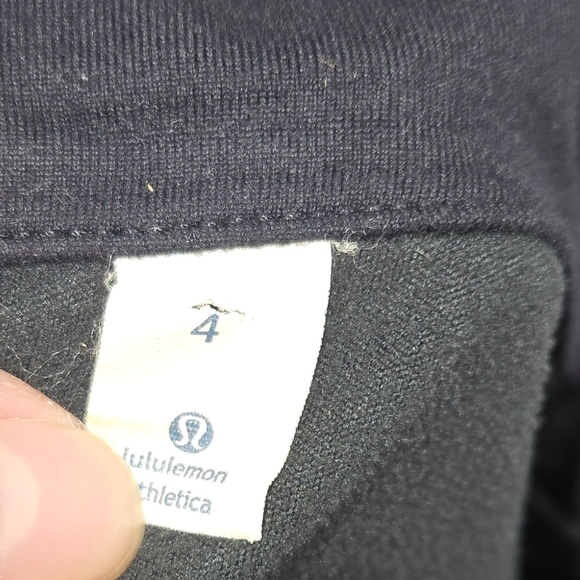 Lululemon Run: Draft Dodger Jacket Women's Size 4 - Picture 11 of 11